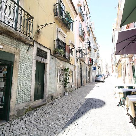 Bairro Alto In A Polaroid - Party In Lisbon Appartement Buitenkant foto