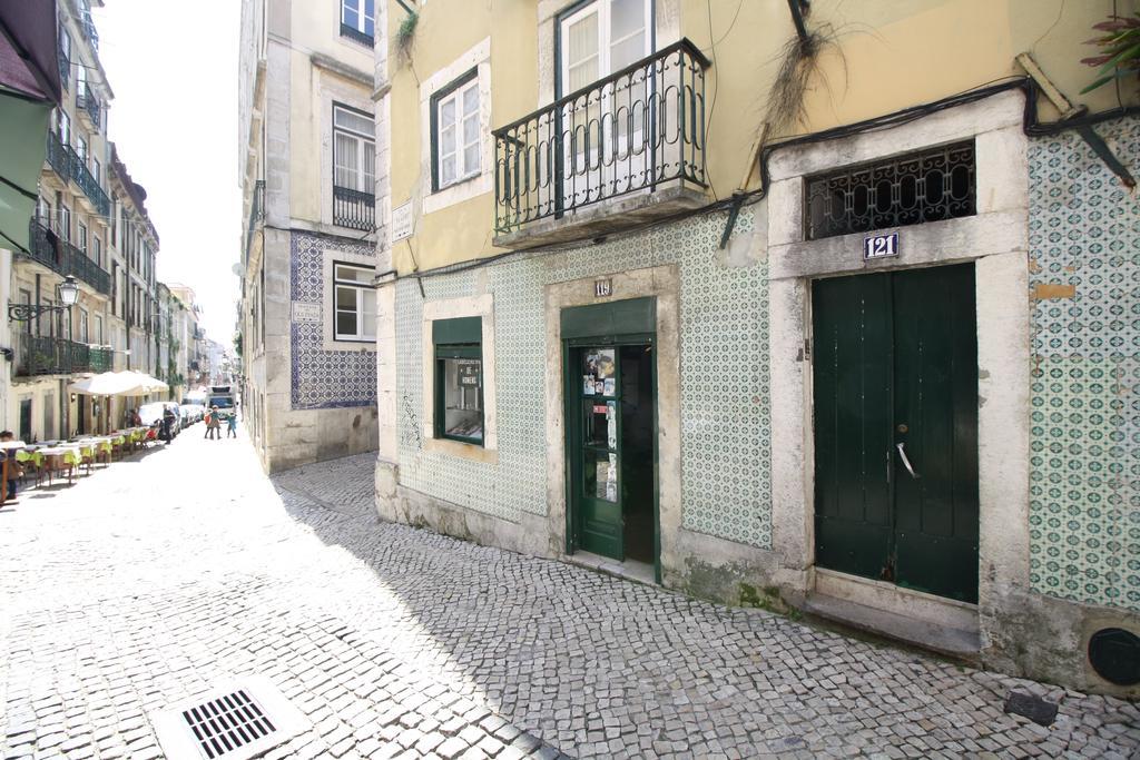 Bairro Alto In A Polaroid - Party In Lisbon Appartement Buitenkant foto